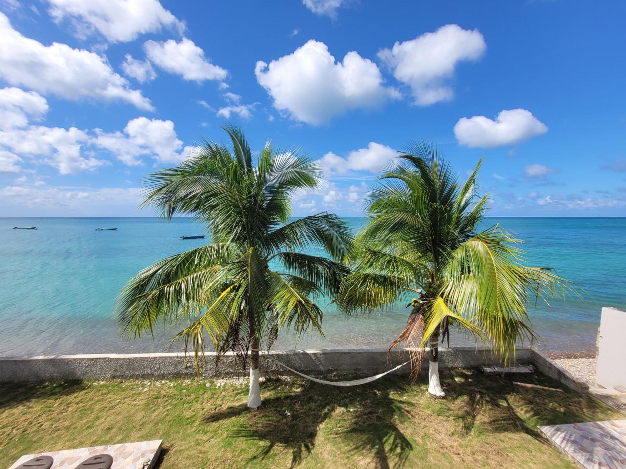 Hotel Posada Del Mar Fresh Water Bay ภายนอก รูปภาพ
