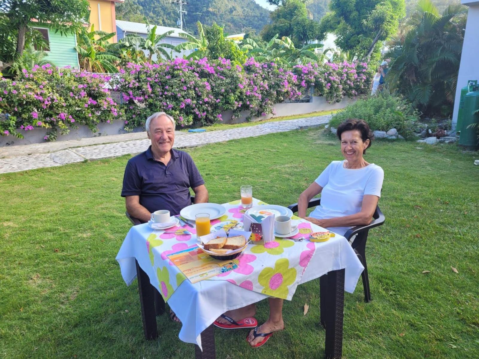 Hotel Posada Del Mar Fresh Water Bay ภายนอก รูปภาพ